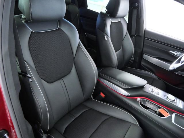 Used 2024 Genesis GV70 2.5T w/ Sport Prestige Package image 5