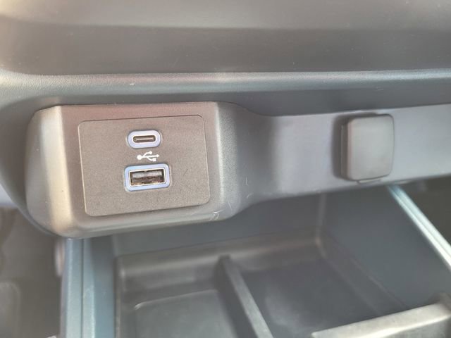 Certified 2022 Ford Maverick XL FWD image 24