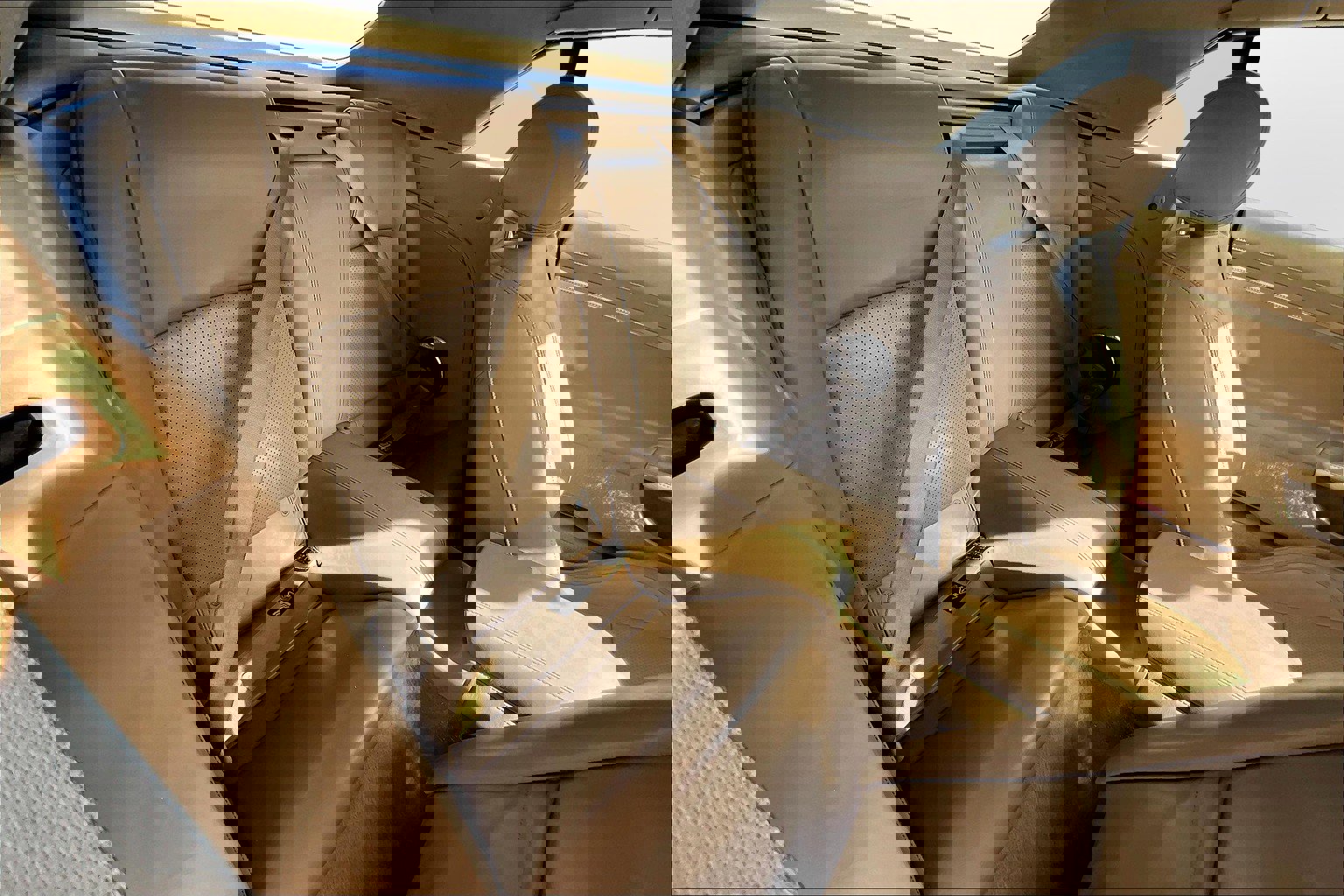 Used 2010 Jaguar XK Convertible image 16