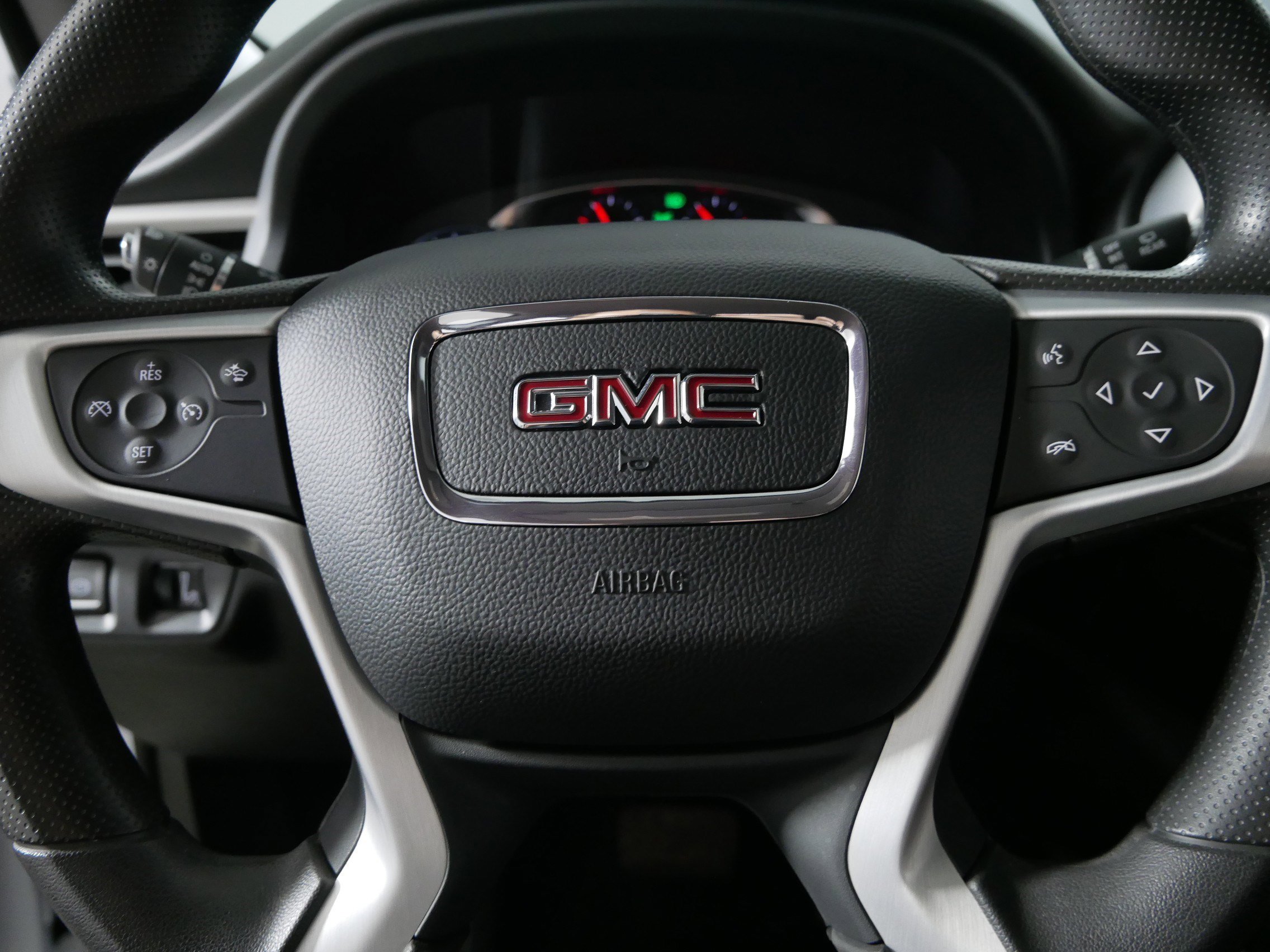 Used 2023 GMC Acadia SLE w/ Driver Convenience Package AWD/4WD image 25
