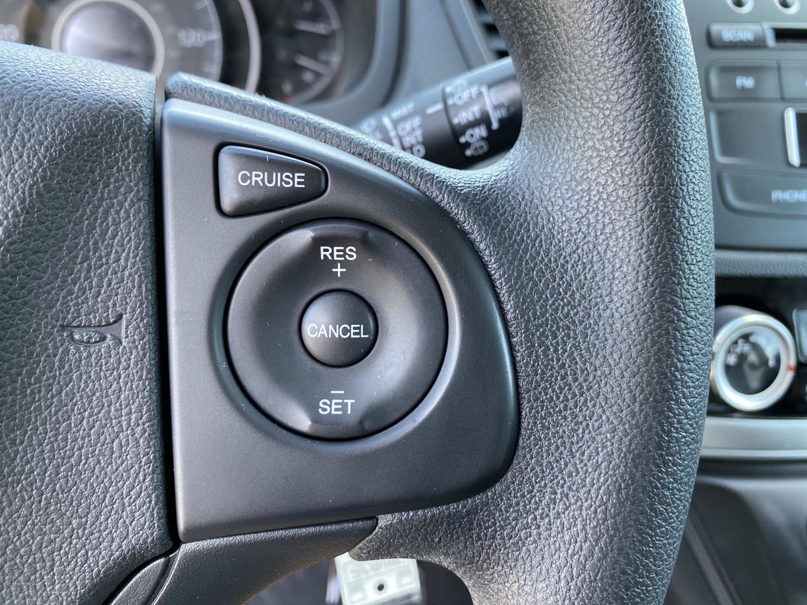 Used 2016 Honda CR-V SE image 15