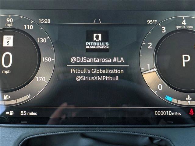 New 2026 Land Rover Range Rover Long Wheelbase SE AWD/4WD image 11