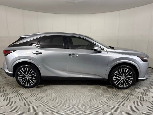 Certified 2023 Lexus RX 350 Premium Plus w/ Cold Area Package image 9