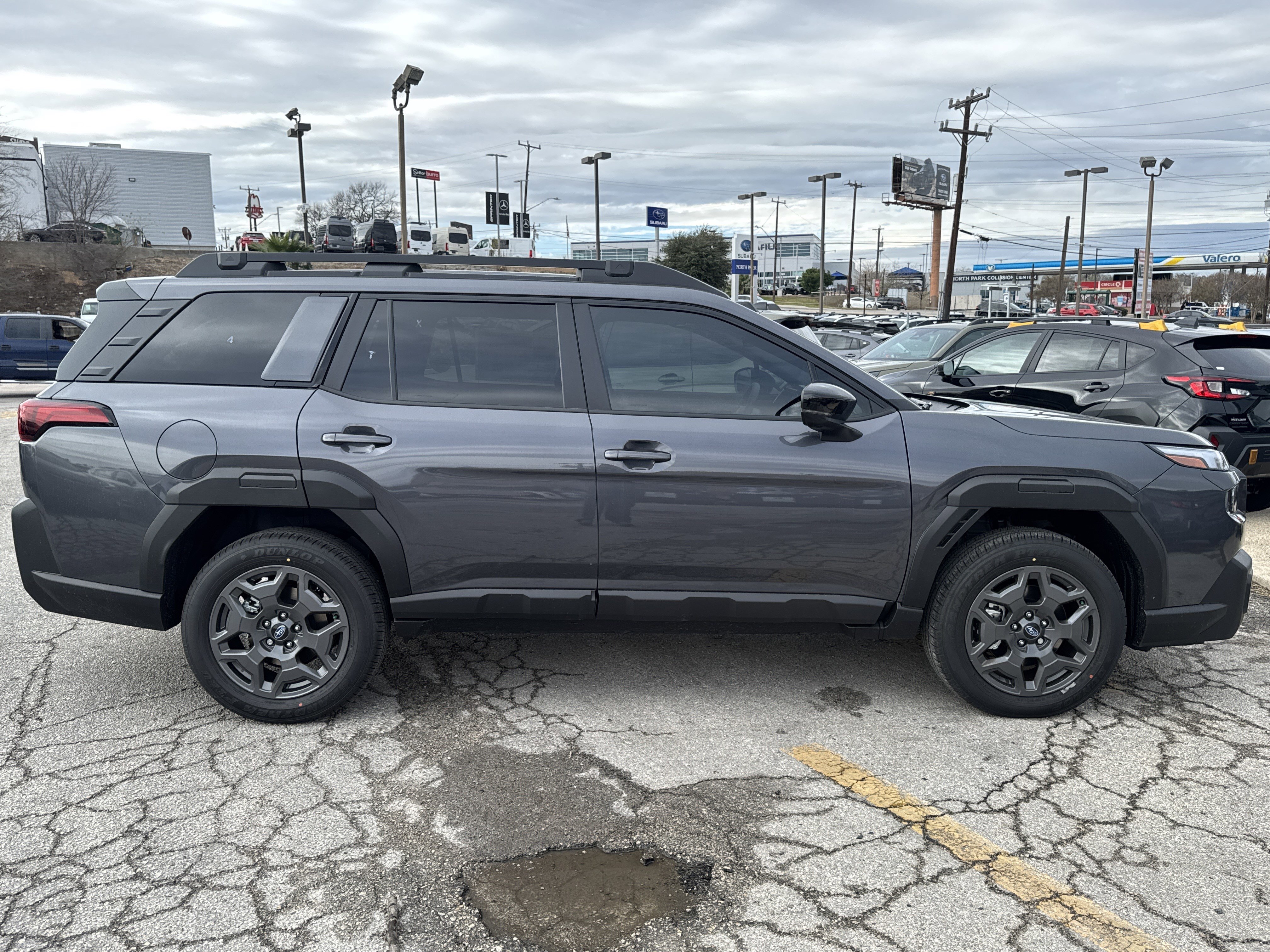 New 2026 Subaru Outback Premium AWD/4WD image 2