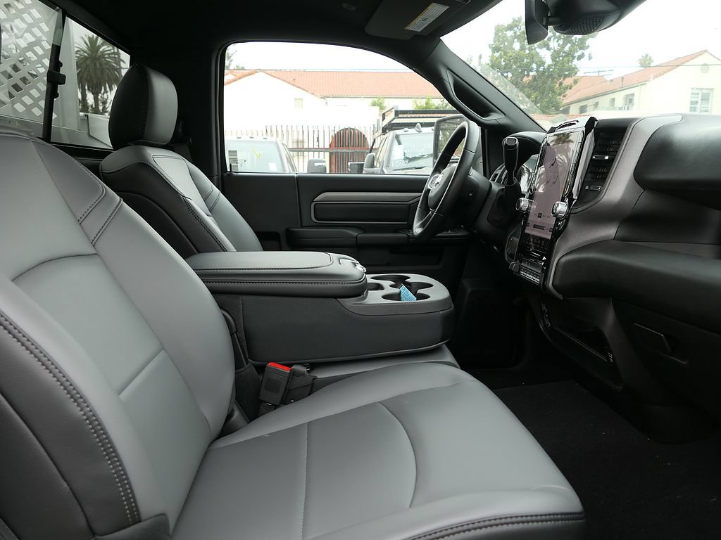 New 2026 RAM 2500 Tradesman AWD/4WD image 24