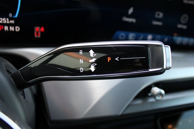 New 2026 Cadillac Vistiq Luxury image 26