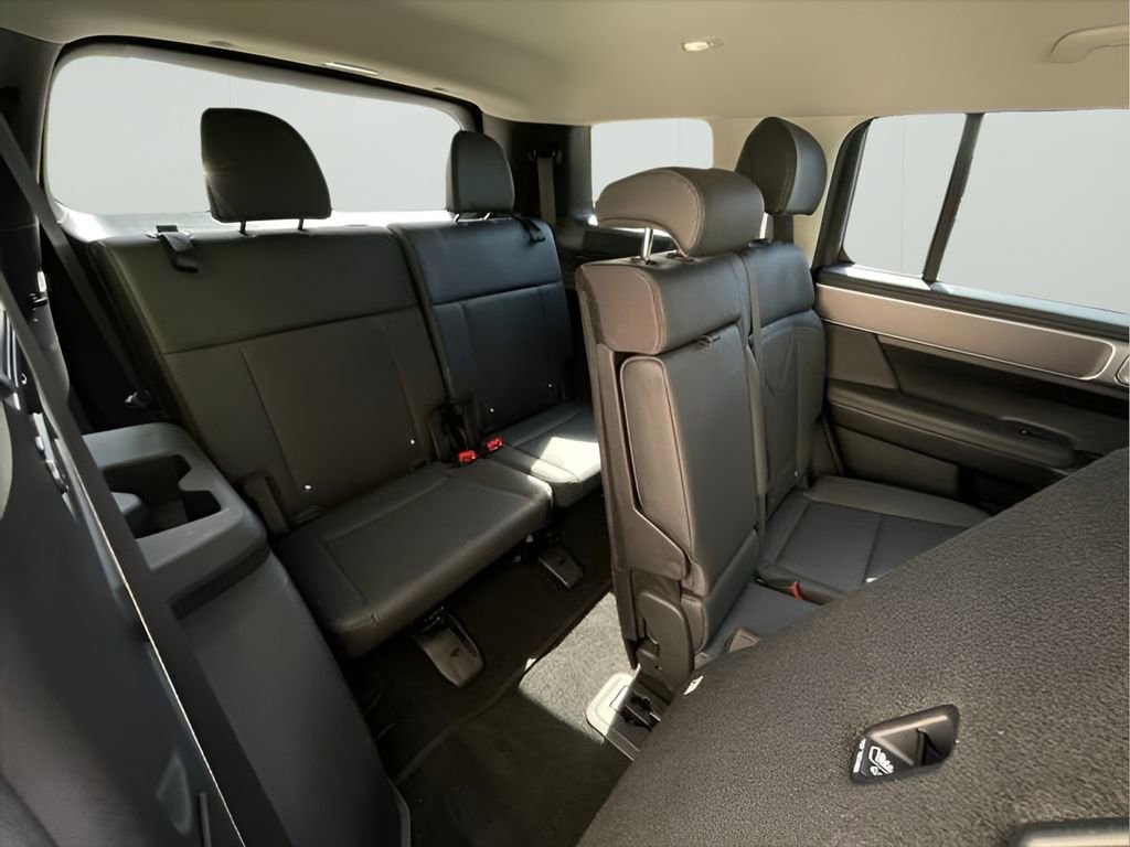 Used 2025 Hyundai Santa Fe XRT AWD/4WD image 25