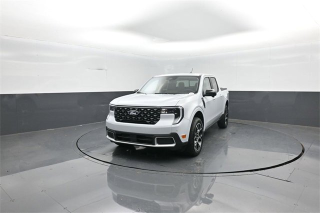 New 2025 Ford Maverick Lariat w/ 4K Tow Package image 3