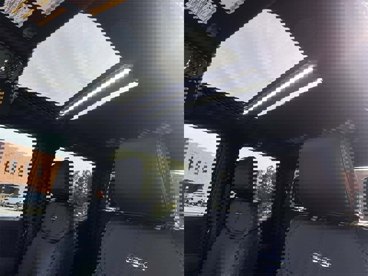 New 2026 Ford F250 Platinum image 17