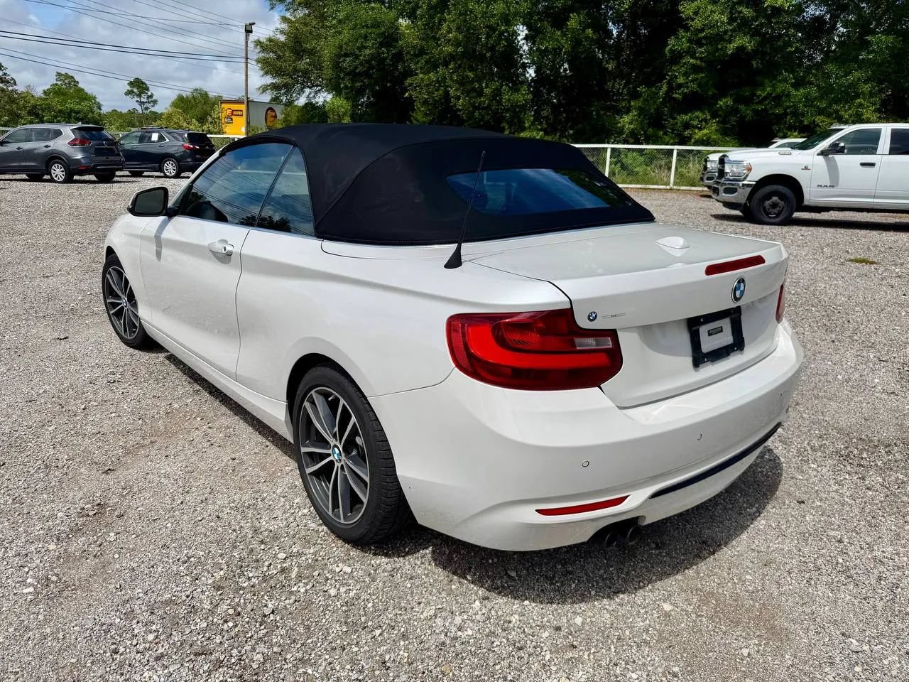 Used 2016 BMW 228i Convertible w/ Premium Package RWD image 4