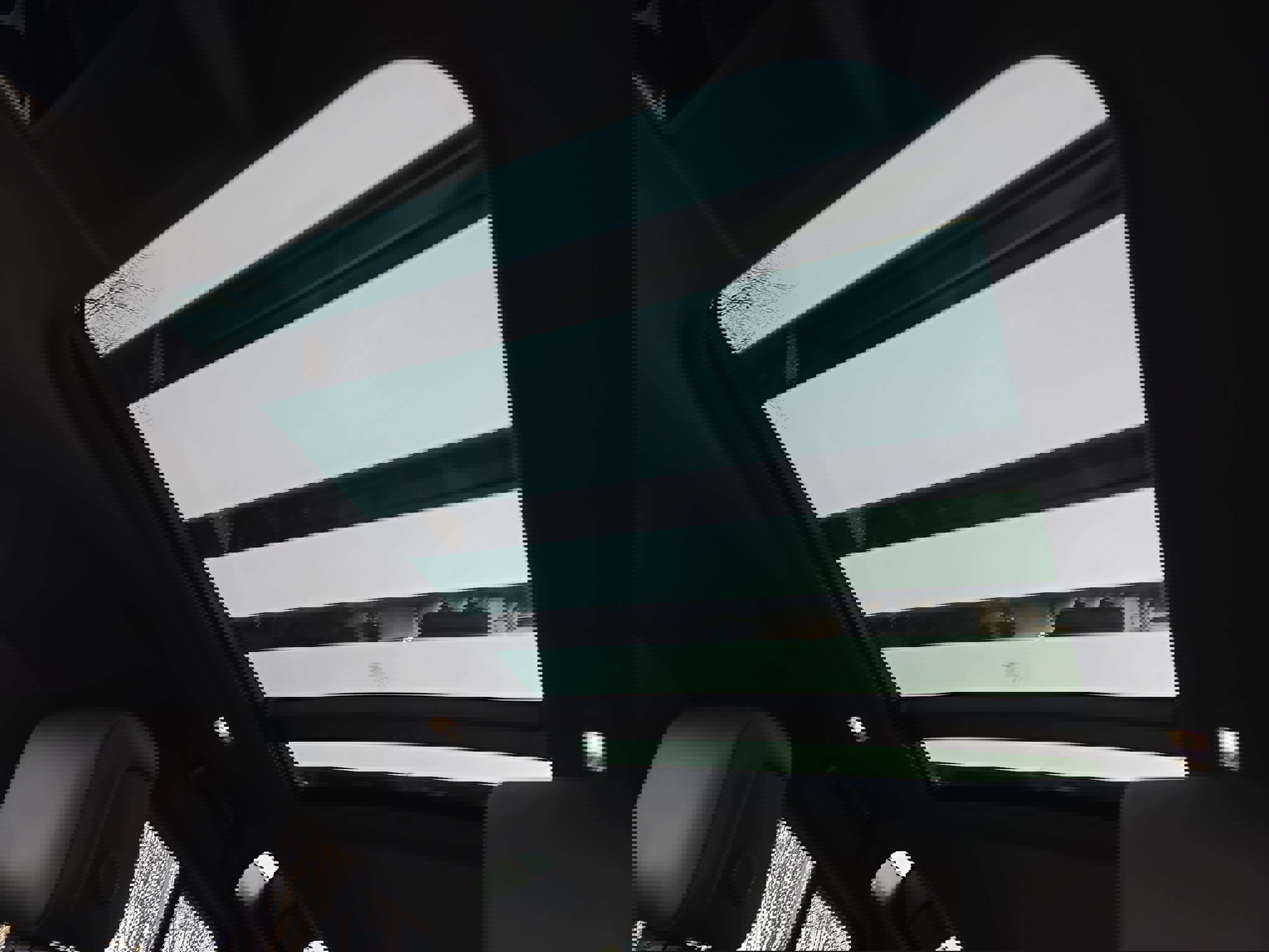 New 2026 Land Rover Defender 110 X-Dynamic SE image 29