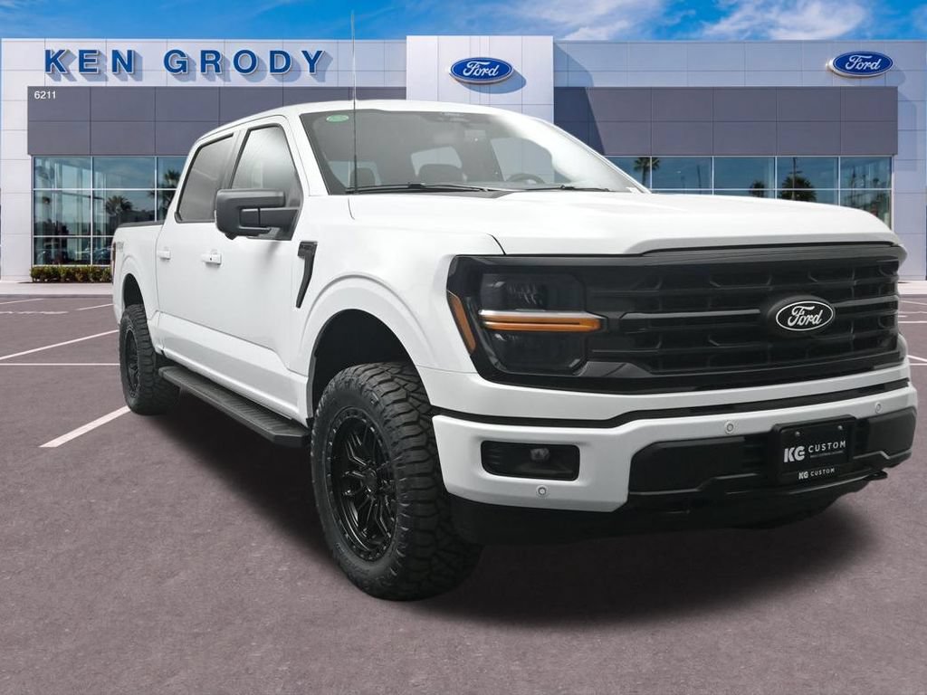 New 2026 Ford F150 XLT w/ Equipment Group 302A MID AWD/4WD 360° Tour