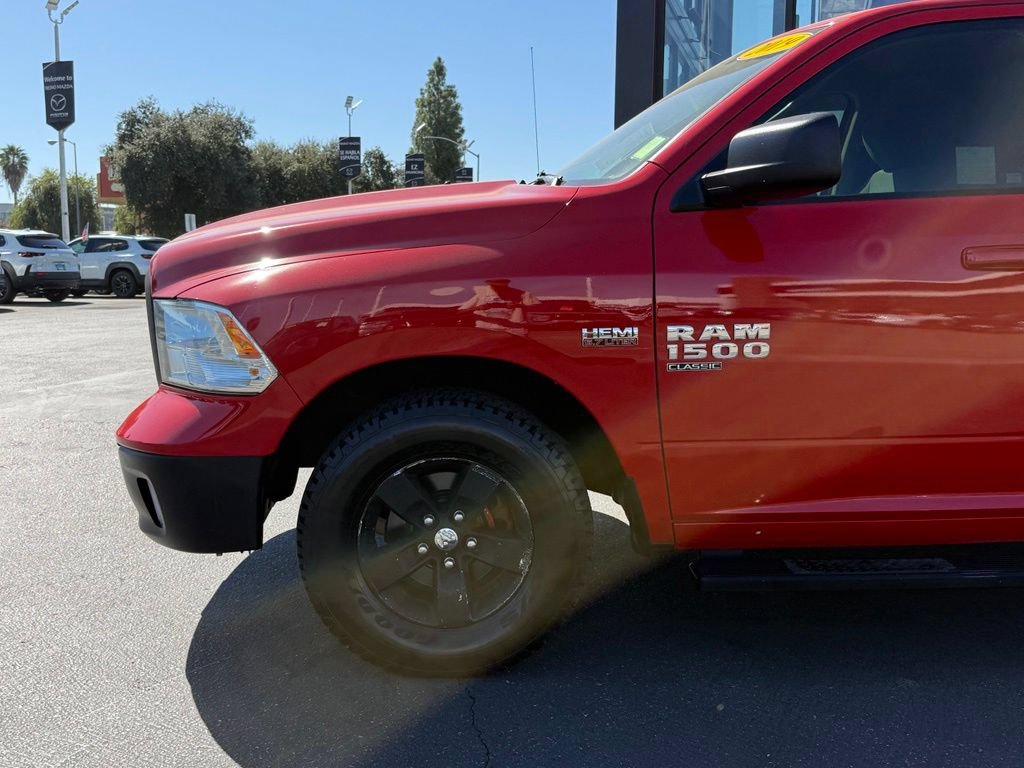 Used 2019 RAM 1500 Classic SLT RWD image 5