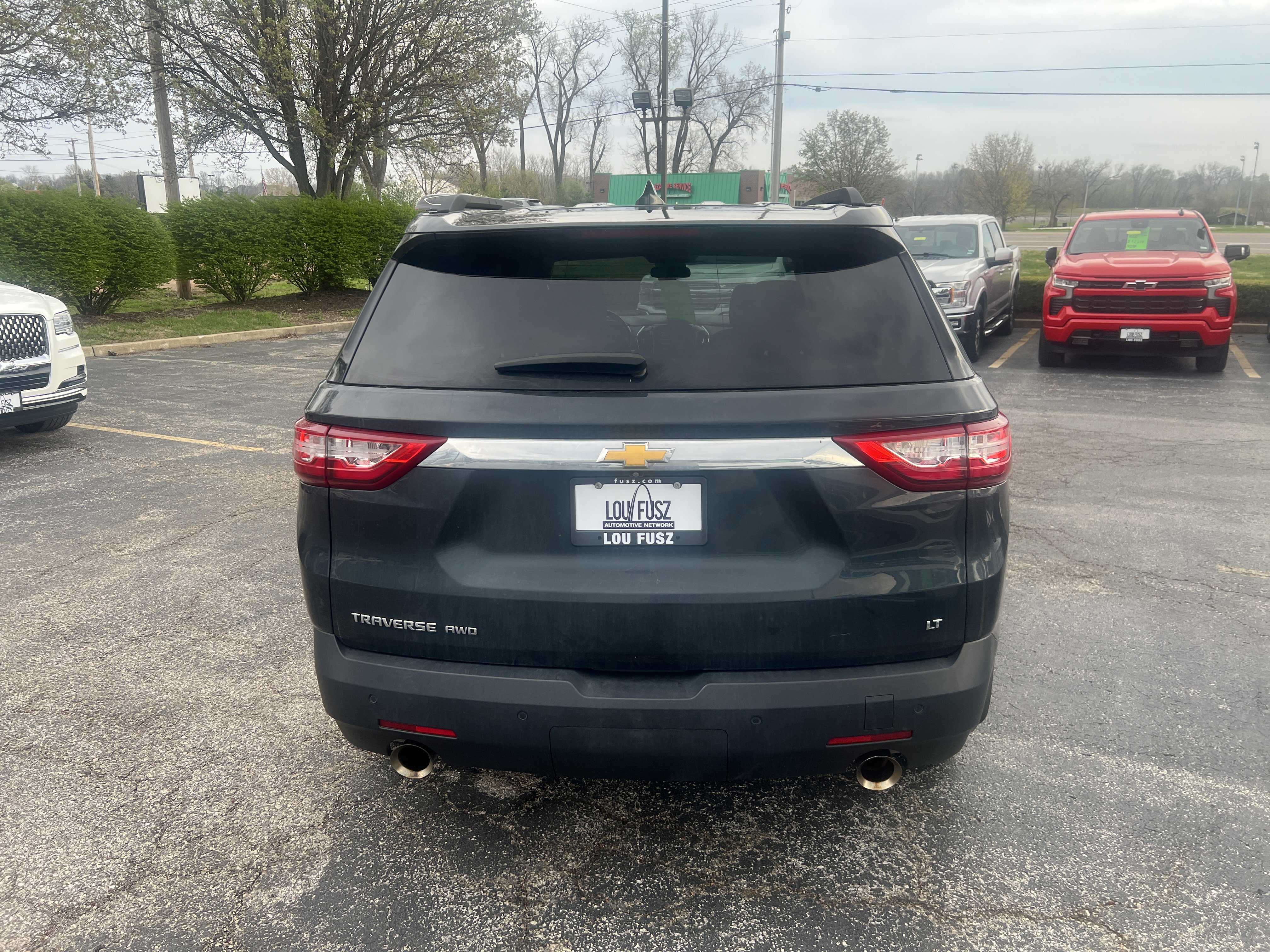 Used 2020 Chevrolet Traverse LT image 6