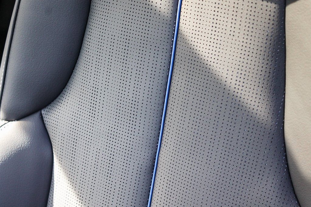 New 2025 Cadillac Lyriq Sport image 28