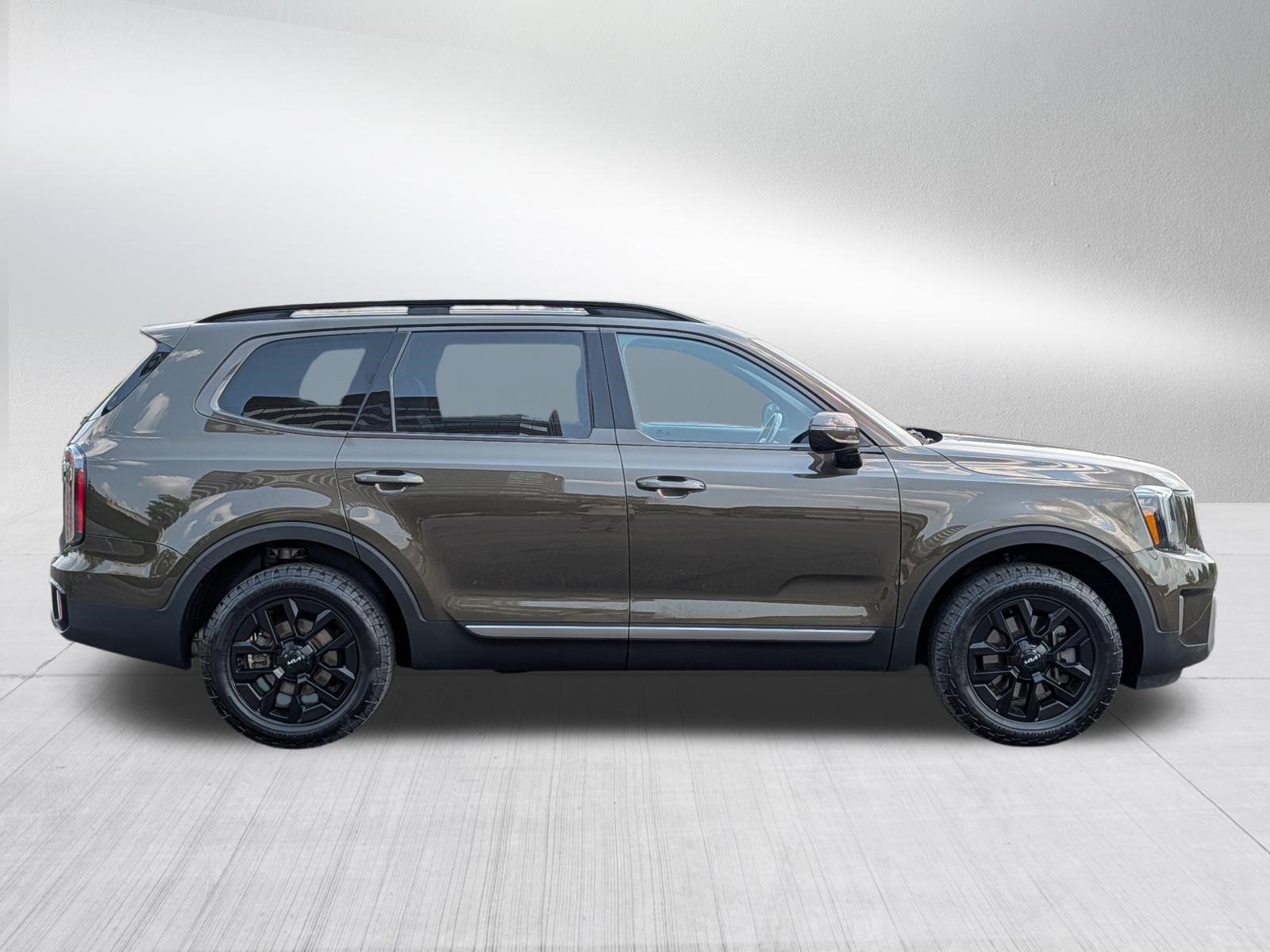 Certified 2023 Kia Telluride SX X-Pro AWD/4WD image 8
