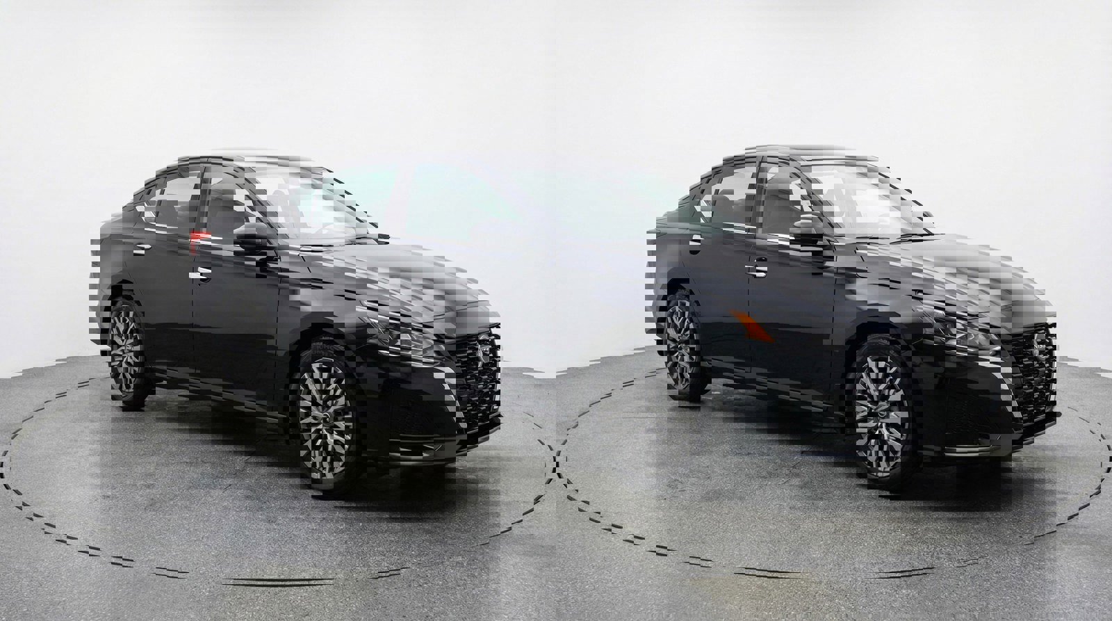 Used 2025 Nissan Altima 2.5 SV