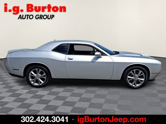 Used 2020 Dodge Challenger SXT w/ Driver Convenience Group AWD/4WD image 7
