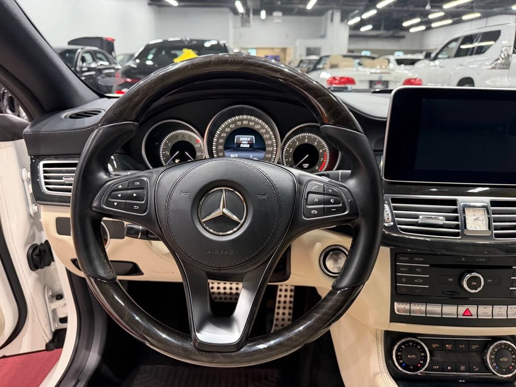 Used 2016 Mercedes-Benz CLS 400 image 41