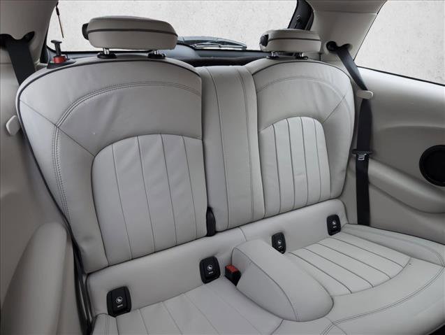 Used 2016 MINI Cooper S image 22