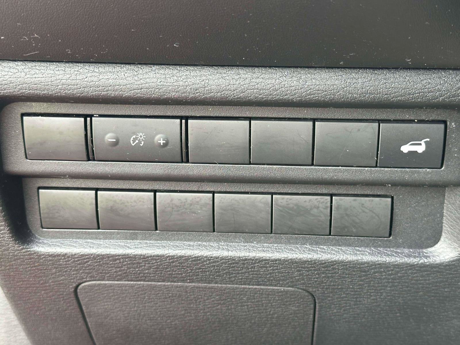 Used 2024 Mitsubishi Outlander SE AWD/4WD image 13
