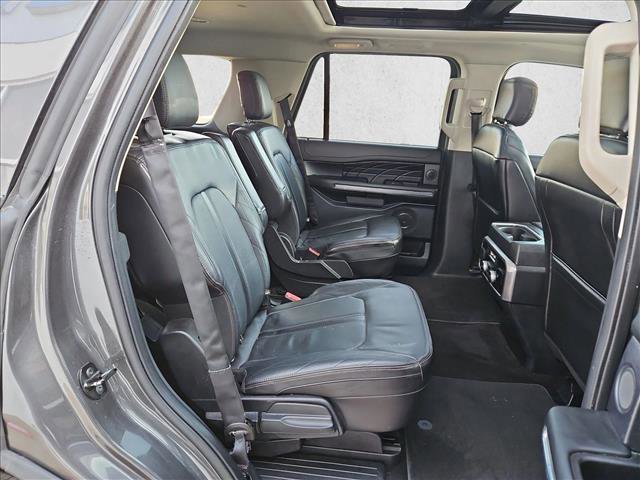Used 2020 Ford Expedition Platinum AWD/4WD image 24