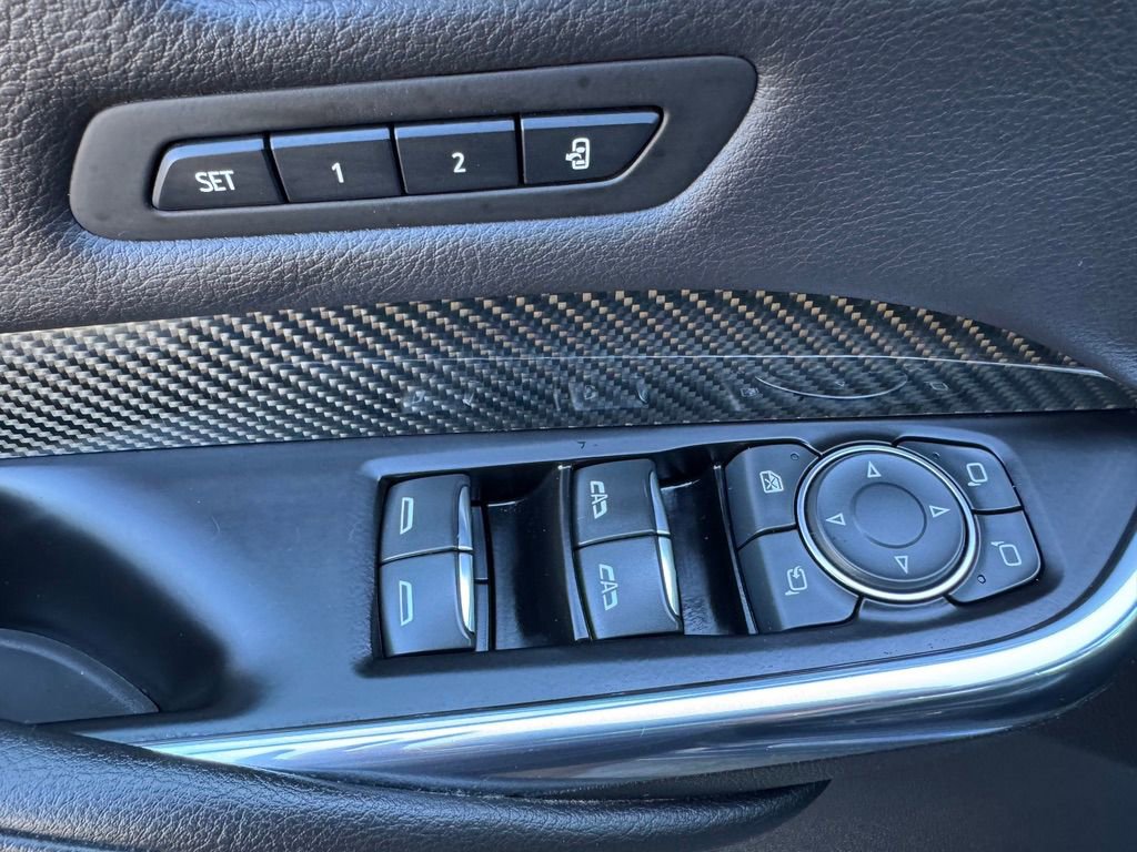 Used 2019 Cadillac XT4 Sport w/ Cold Weather Package AWD/4WD image 13