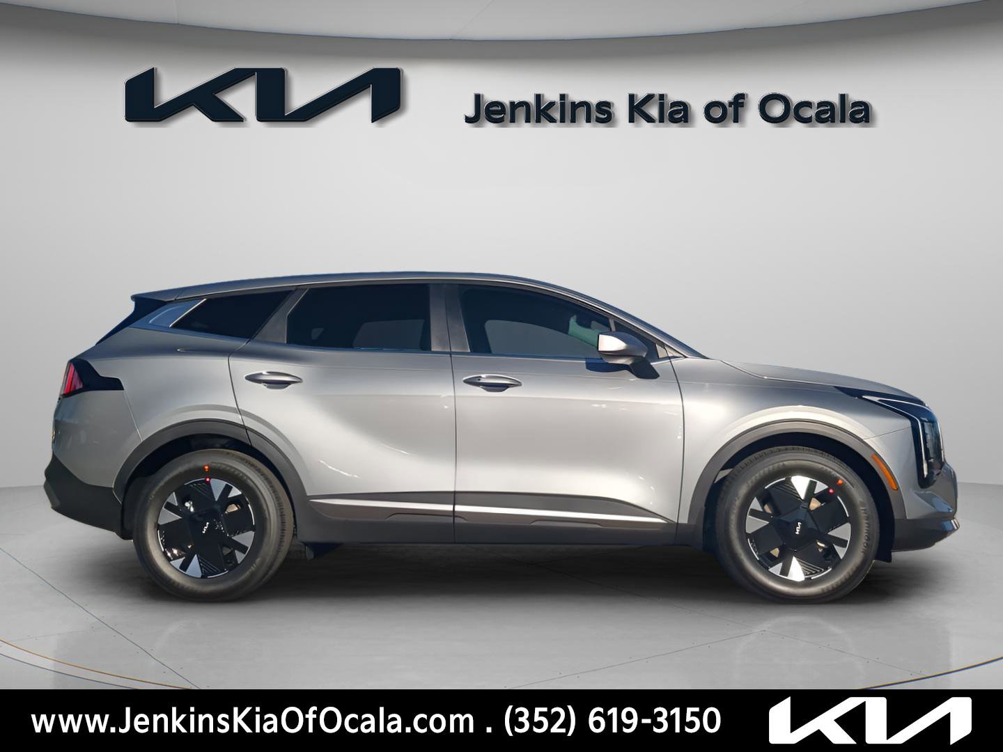 New 2026 Kia Sportage LX image 2