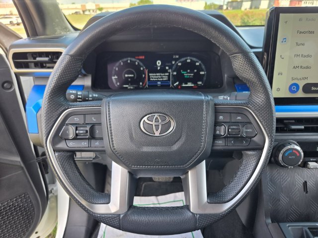 Used 2025 Toyota Tacoma TRD Off-Road AWD/4WD image 30