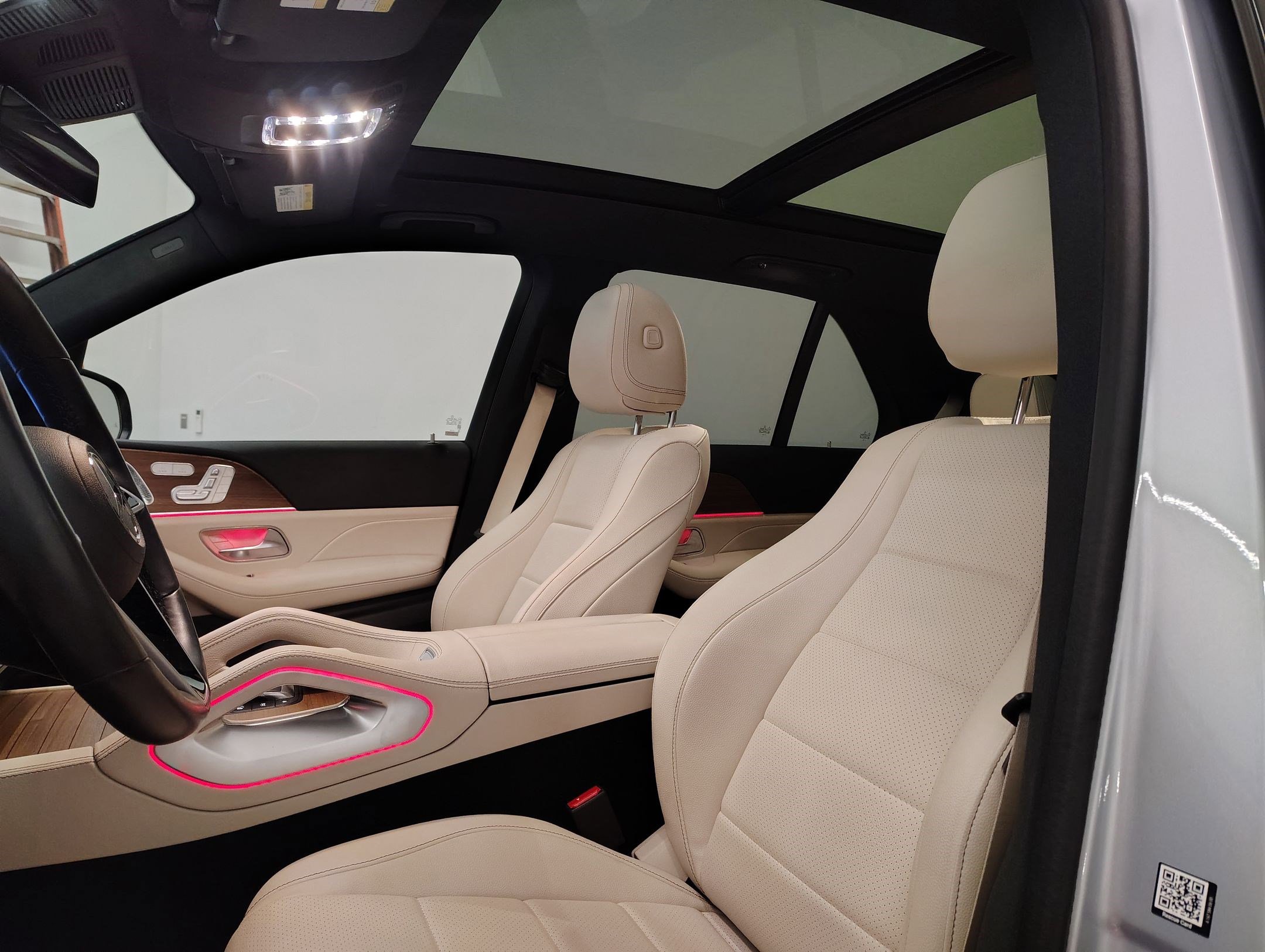 Used 2024 Mercedes-Benz GLE 450 4MATIC image 5