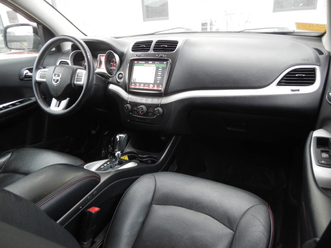 Used 2015 Dodge Journey R/T image 34