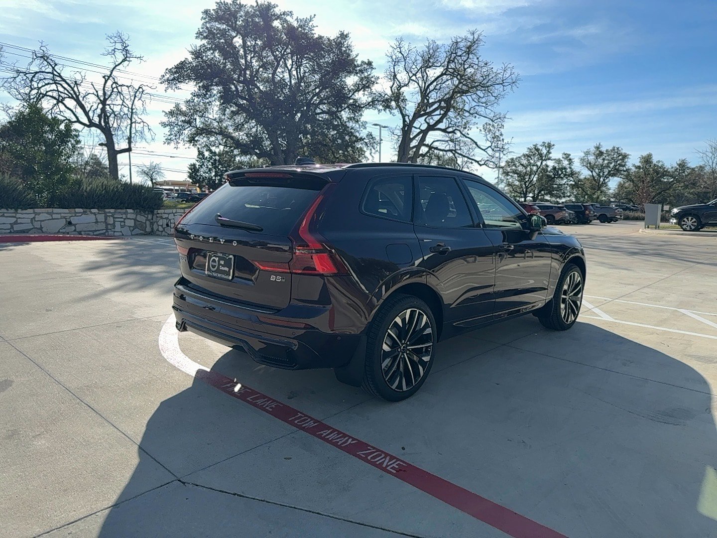 New 2026 Volvo XC60 B5 Ultra w/ Protection Package Premier AWD/4WD image 6