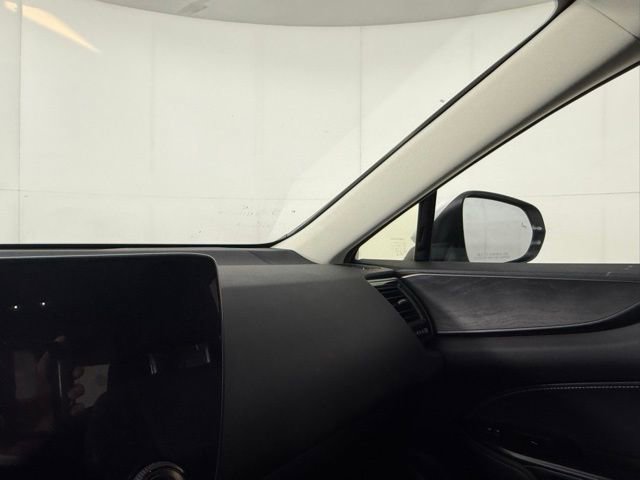 Used 2023 Lexus NX 450h+ AWD image 23