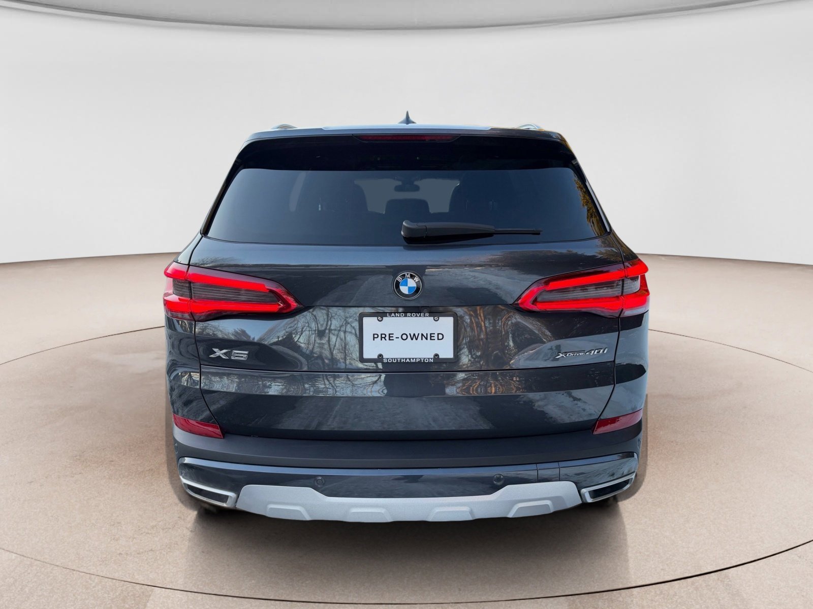 Used 2019 BMW X5 xDrive40i w/ Convenience Package AWD/4WD image 4