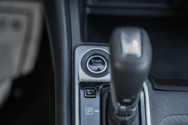 Used 2024 Nissan Sentra SV FWD image 29