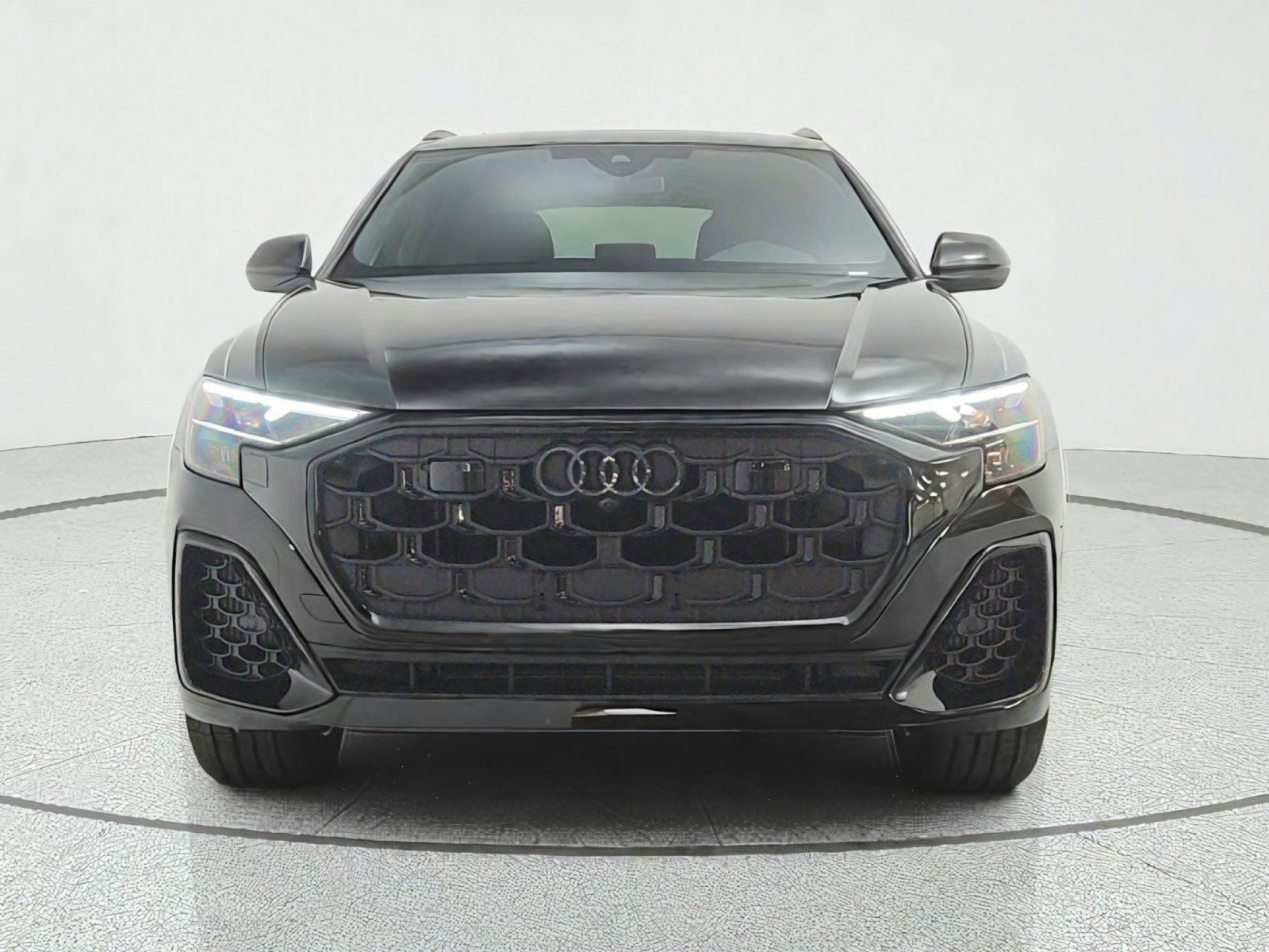 New 2026 Audi Q8 Premium Plus AWD/4WD image 2