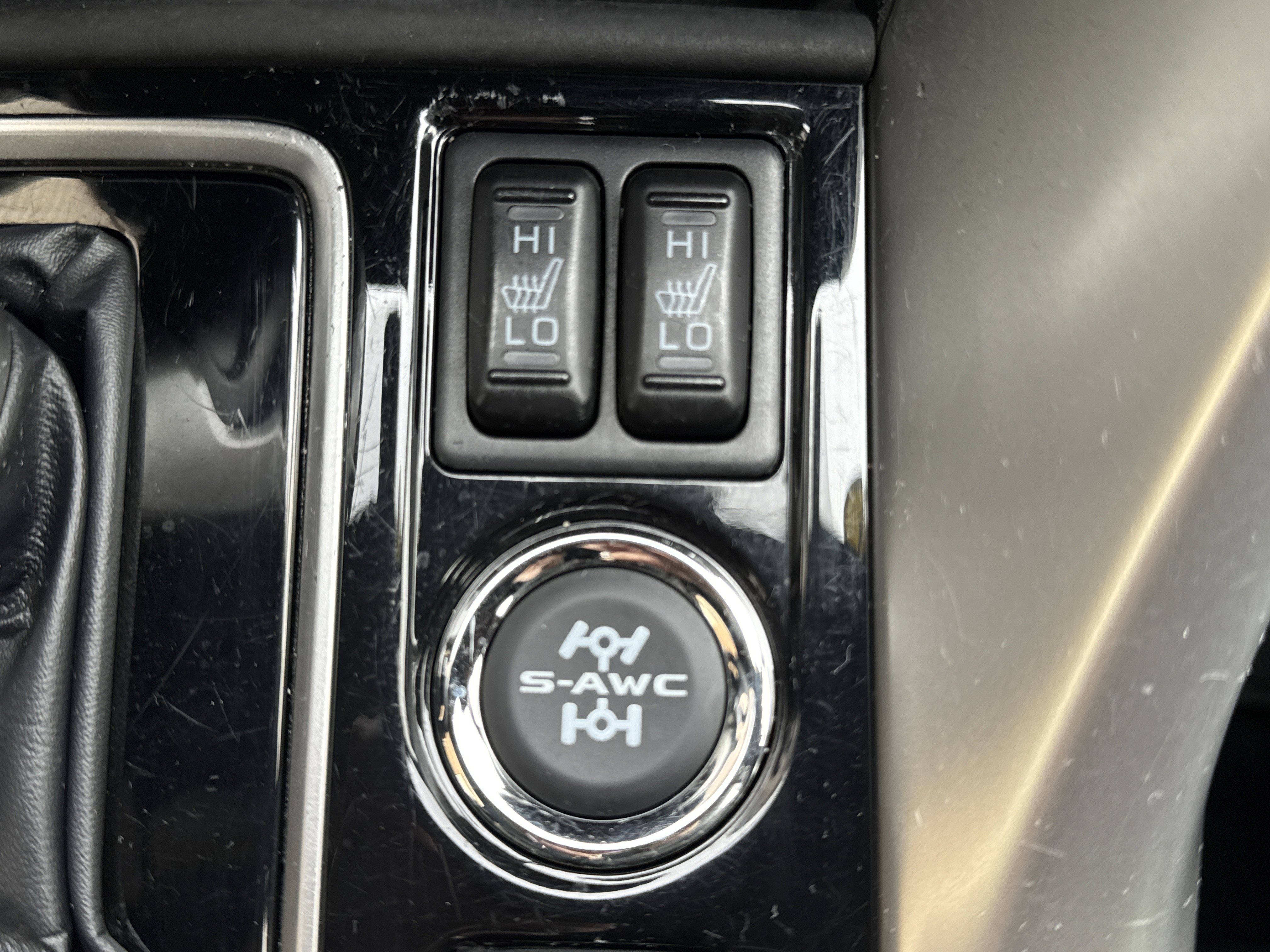 Used 2024 Mitsubishi Eclipse Cross SEL image 14