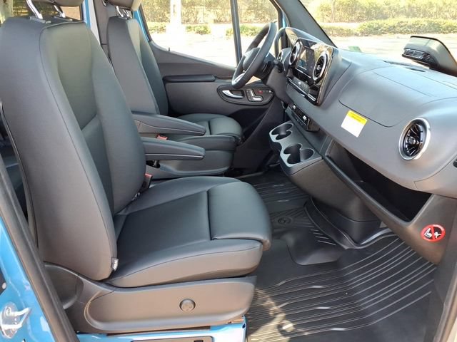 New 2026 Mercedes-Benz Sprinter 2500 image 17