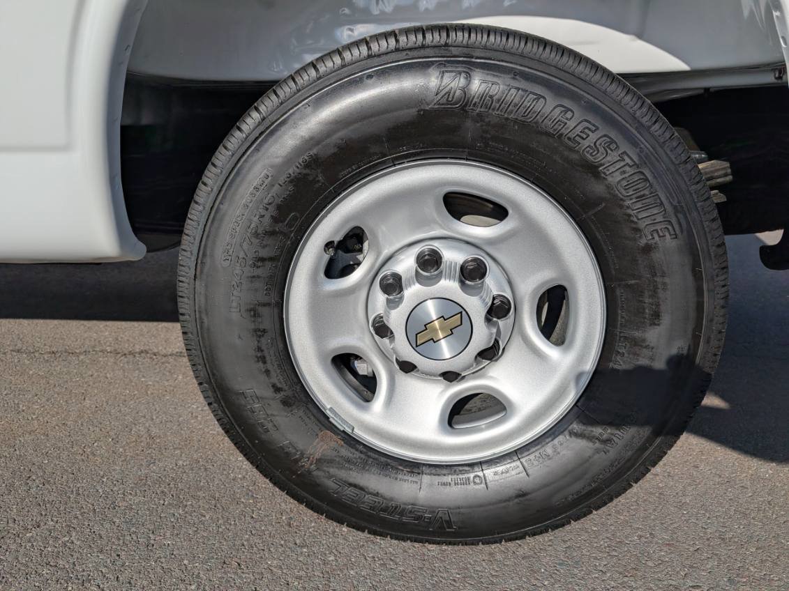 New 2025 Chevrolet Express 2500 w/ Communications Package image 18