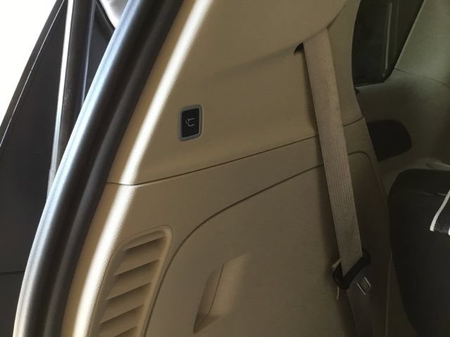 Used 2021 Chrysler Pacifica Touring-L FWD image 42