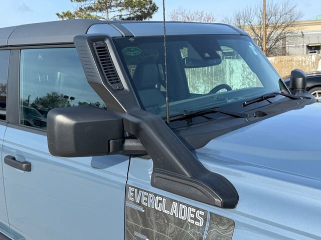 Used 2023 Ford Bronco Everglades image 7