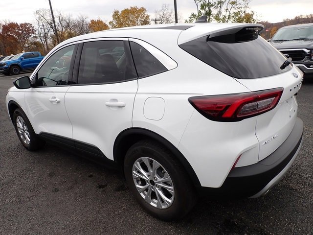 Certified 2024 Ford Escape Active image 5