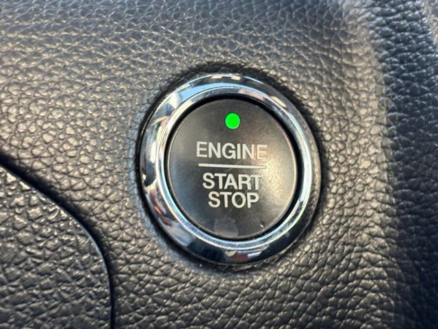 Used 2015 Lincoln Navigator 4WD image 38