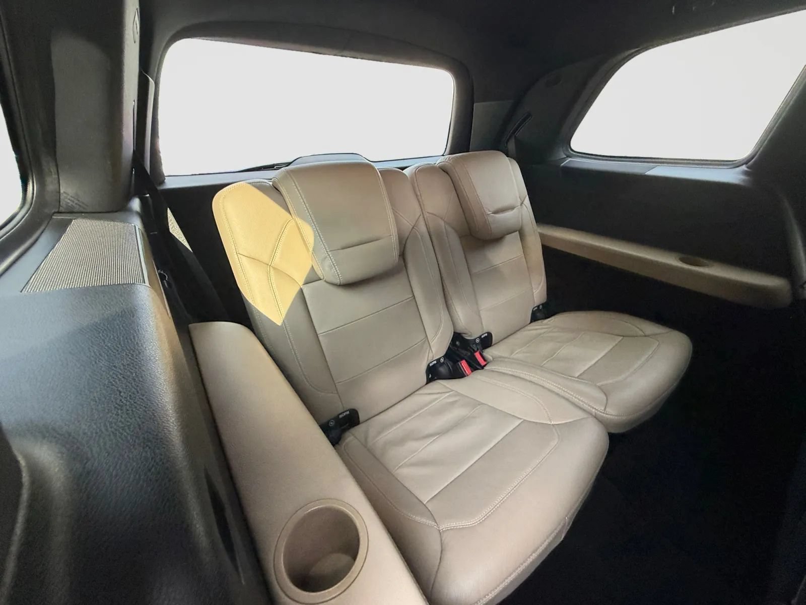 Used 2016 Mercedes-Benz GL 550 4MATIC image 20