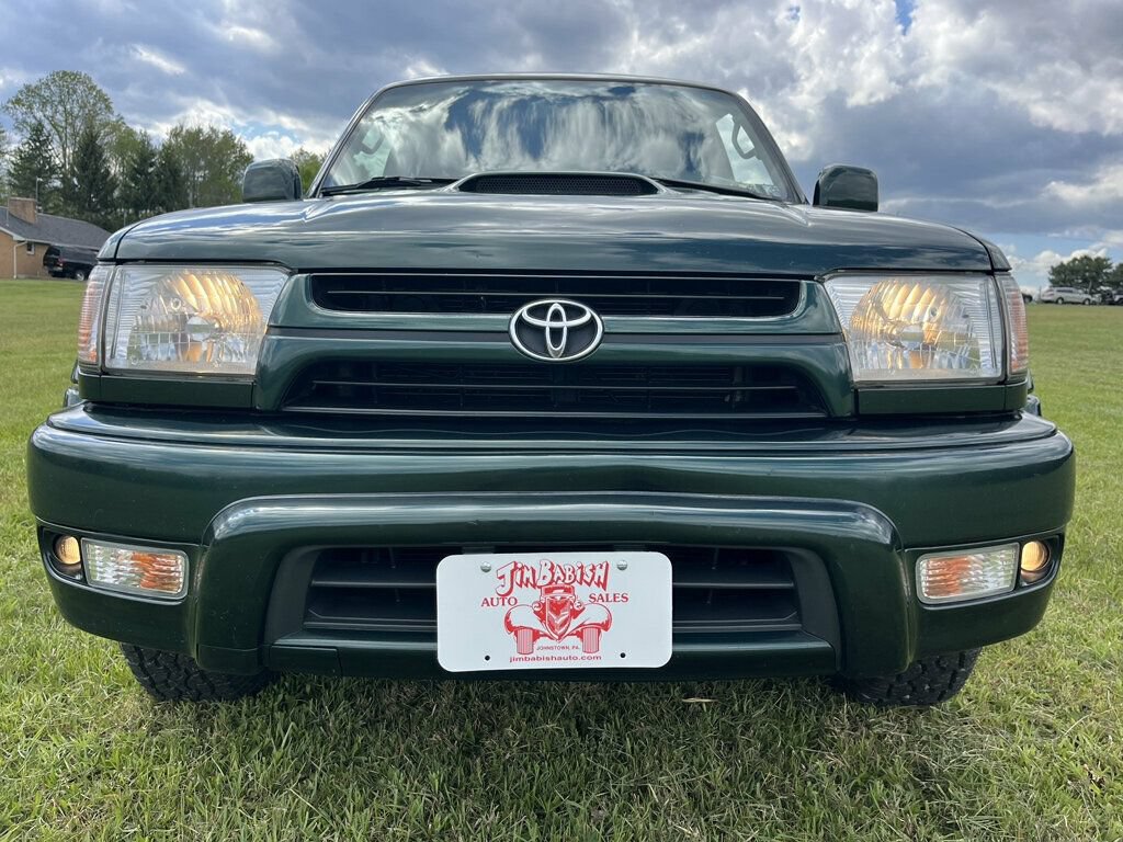 Used 2001 Toyota 4Runner SR5 AWD/4WD image 10