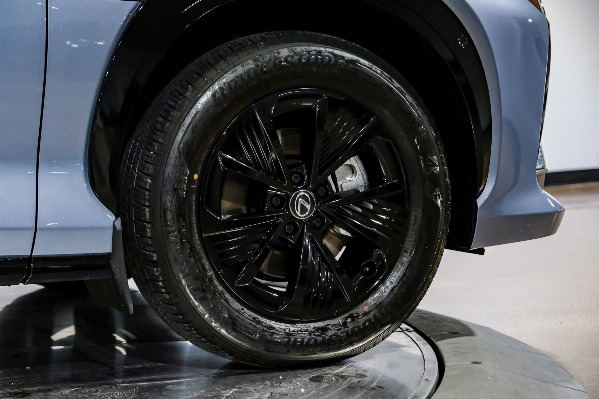 Used 2023 Lexus RZ 450e Premium image 60