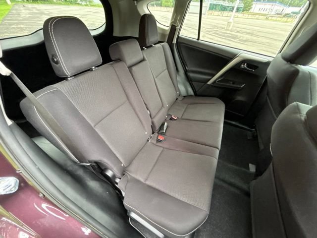 Used 2017 Toyota RAV4 XLE w/ All Weather Liner Package AWD/4WD image 29