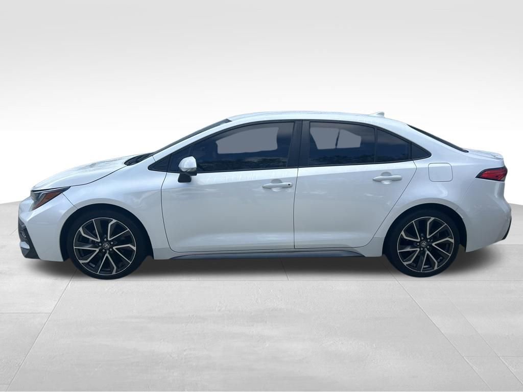Used 2022 Toyota Corolla SE video 2