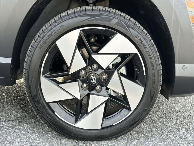 Used 2026 Hyundai Kona Limited image 7
