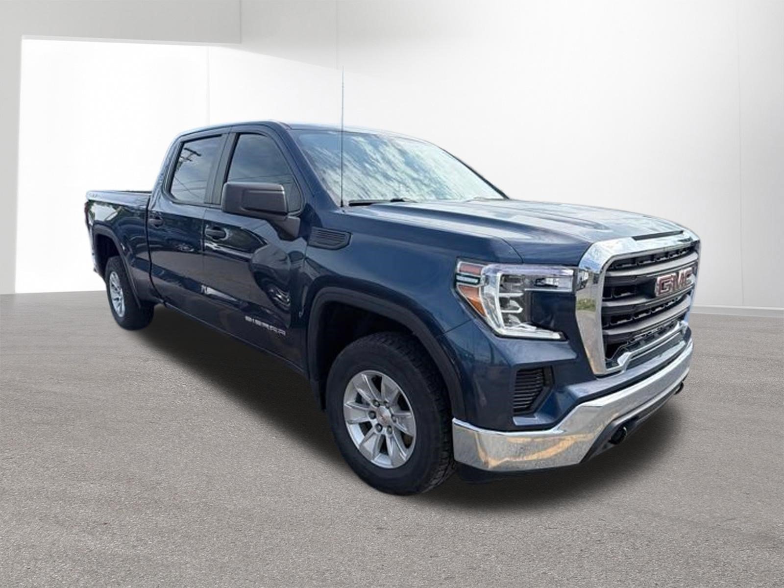 Used 2021 GMC Sierra 1500 4x4 Crew Cab w/ Sierra Value Package image 27